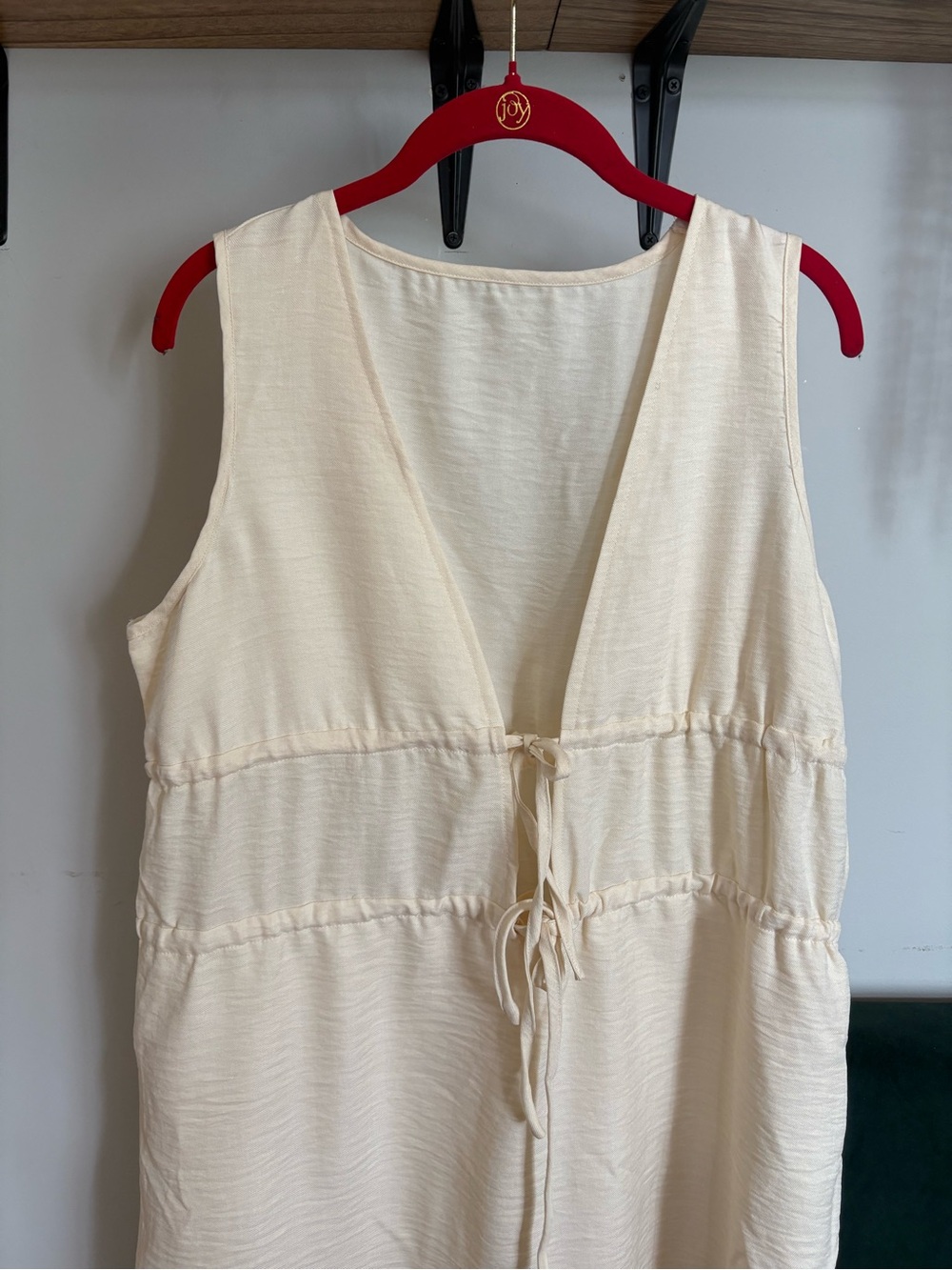 Missguided Cream Sleeveless Tie-Front Midi Dress